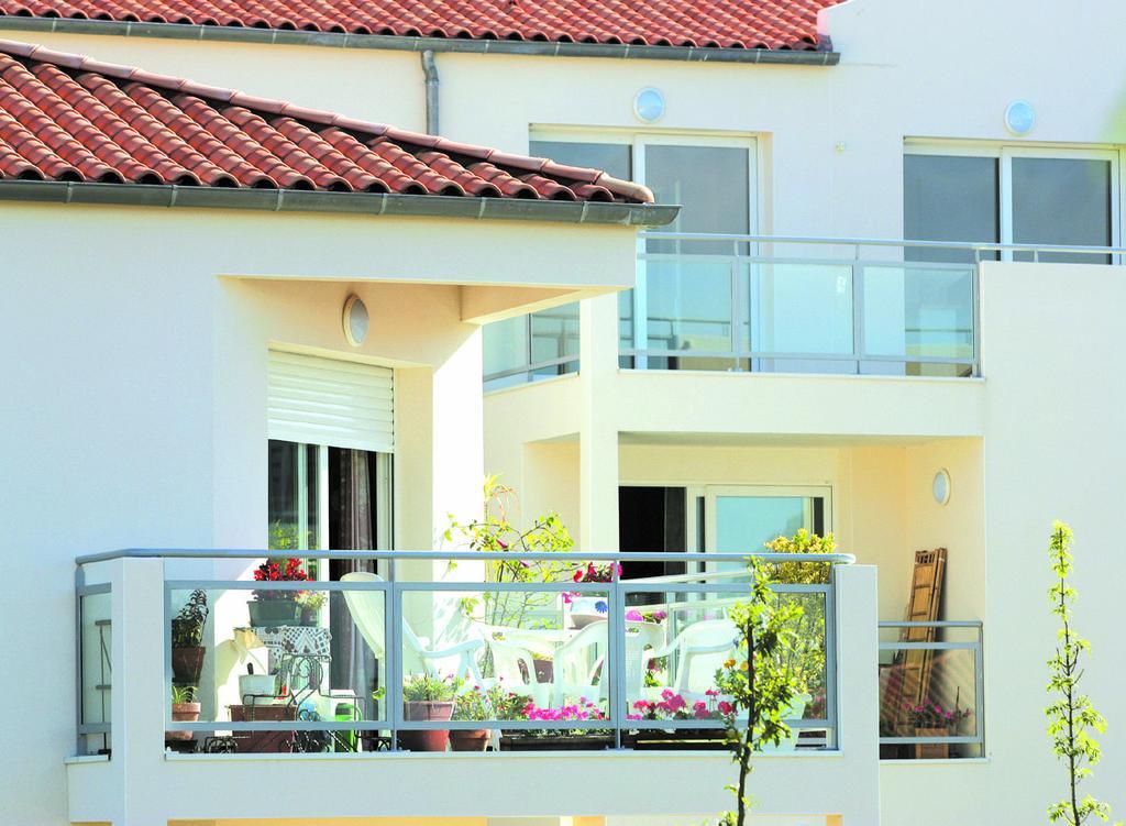 Domitys Le Clos De La Seigneurie Aparthotel Les Gonds Екстериор снимка