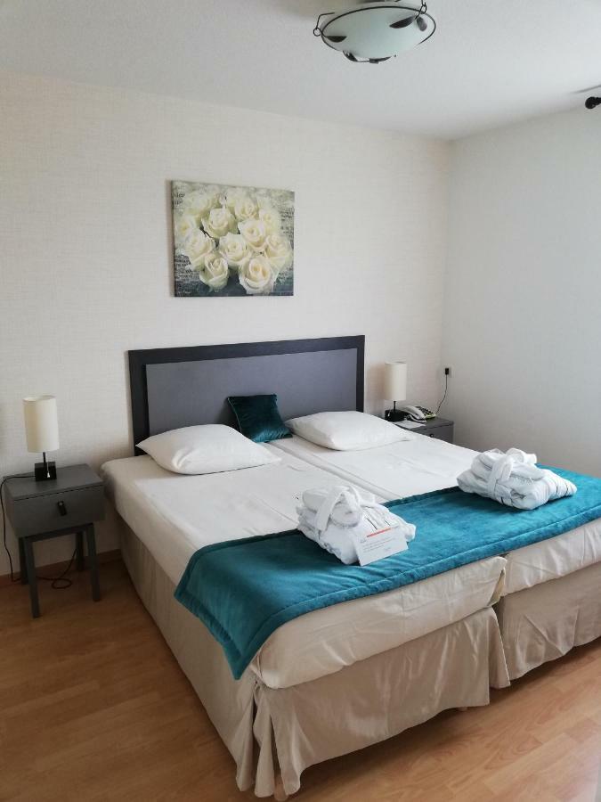Domitys Le Clos De La Seigneurie Aparthotel Les Gonds Екстериор снимка